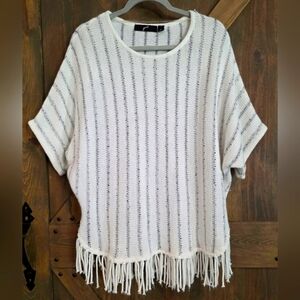 GNW Flashy Relaxed Sleeve Sweater Size M